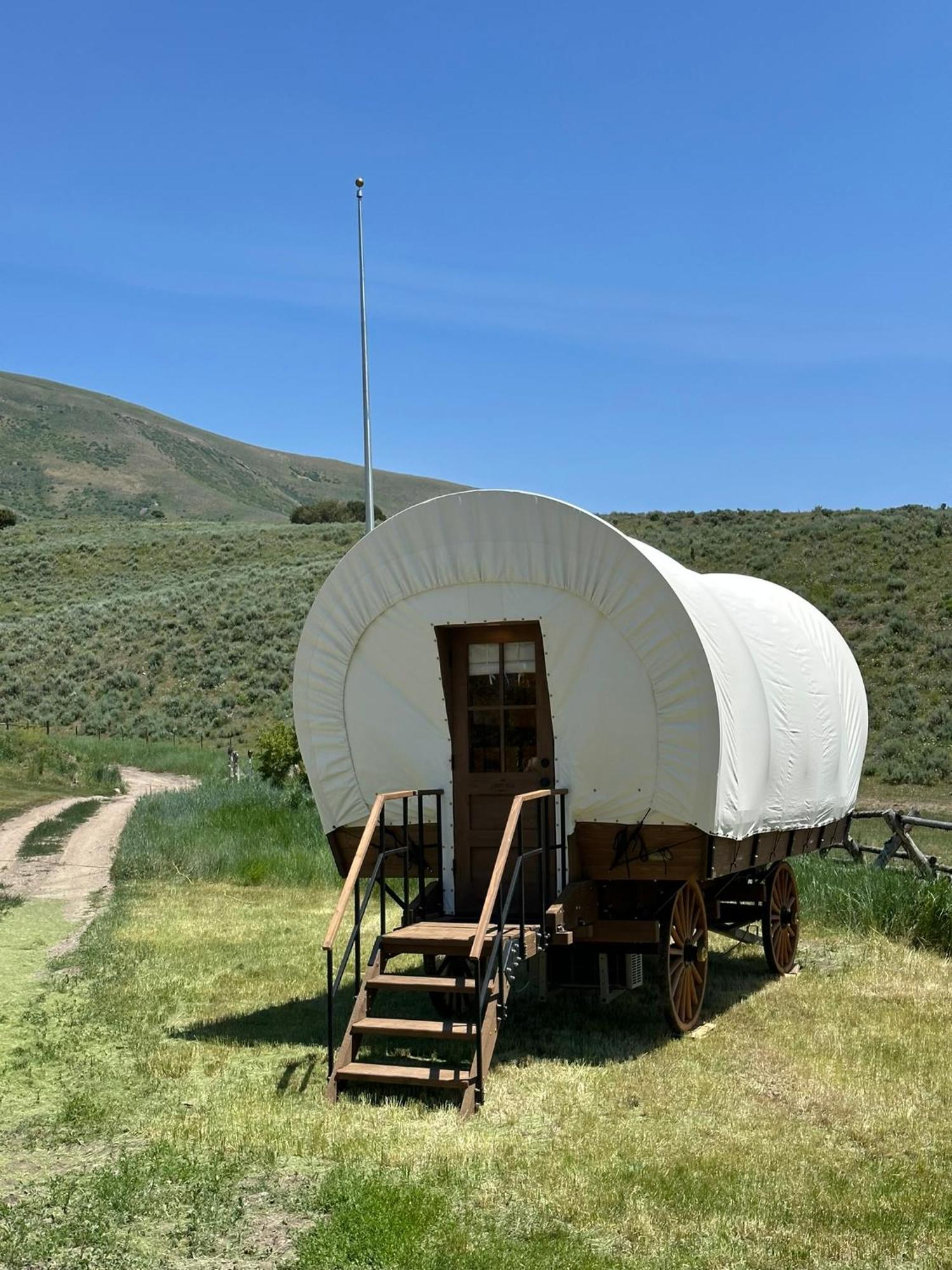 Eycat Lodging Company Wapiti Exterior foto